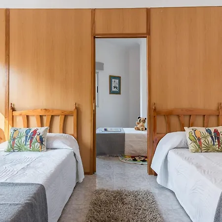 3 Bedrooms Familieshi King Routes Wifi