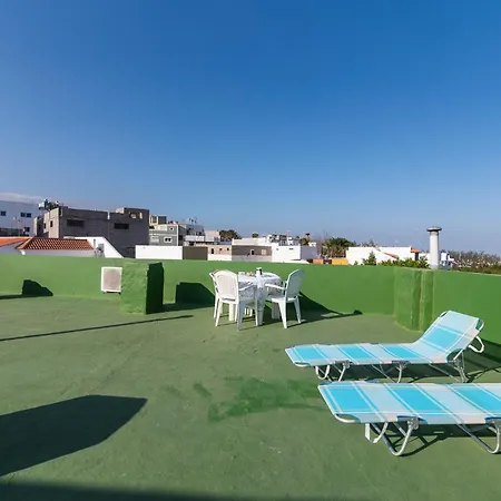 3 Bedrooms Familieshi King Routes Wifi Apartman